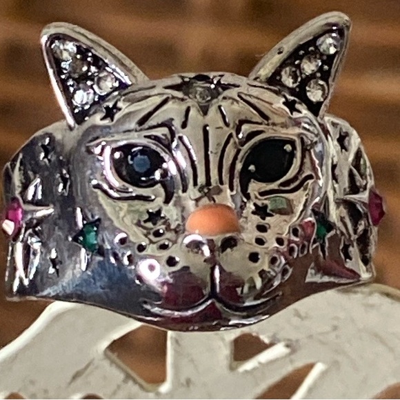 5/$10❤️❤️❤️NEW Colorful Rhinestoned Cat Ring Size 6 - Picture 1 of 7